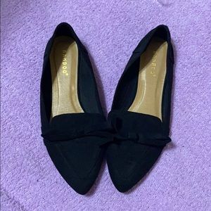 Black flats